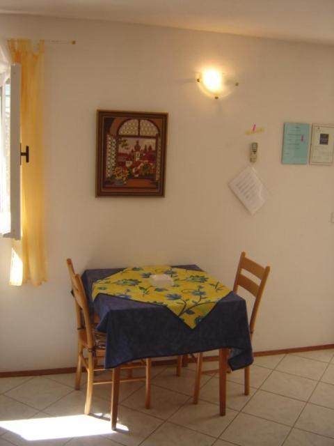 Apartments Ada Primosten Exterior photo